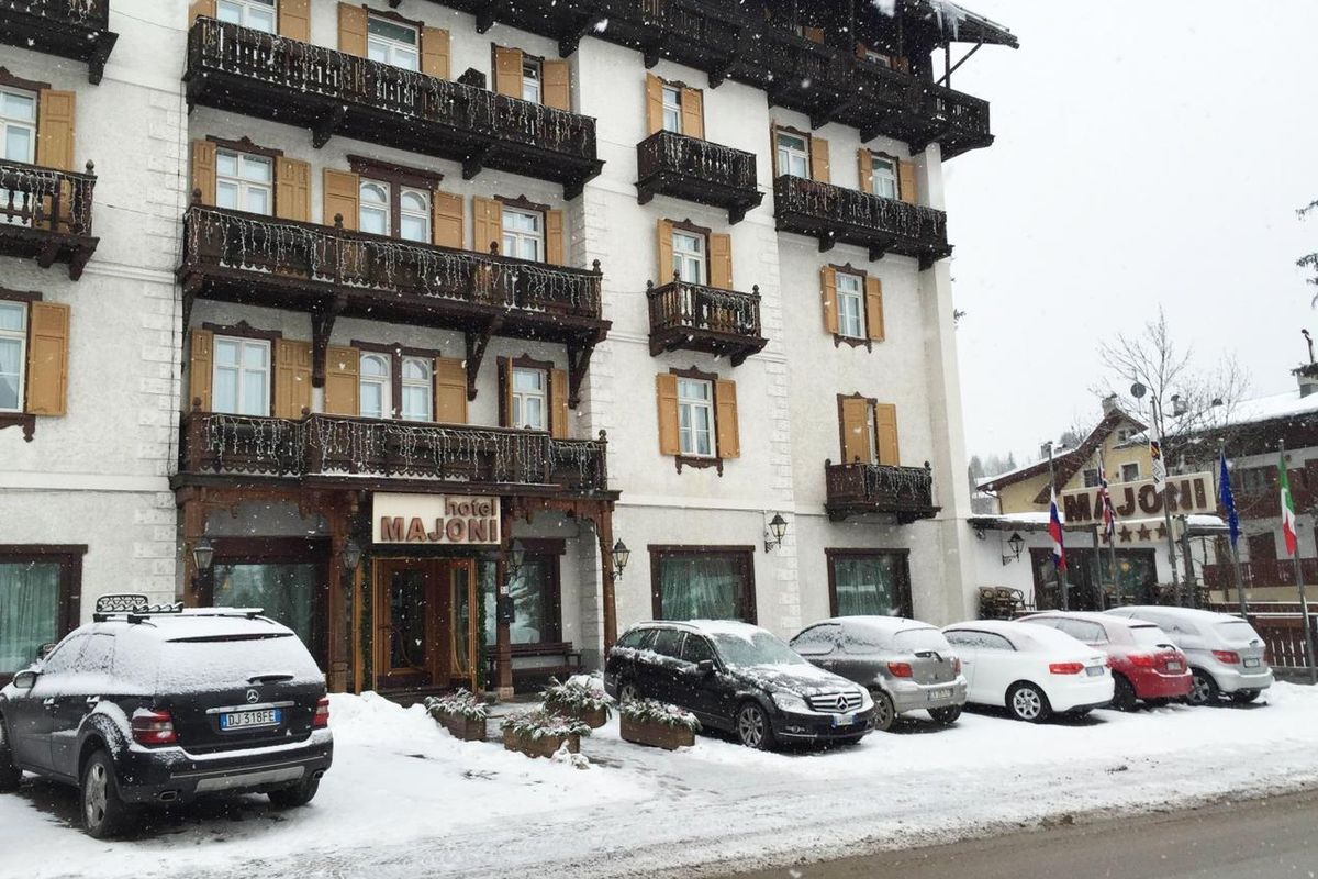 obiekt, teren hotelu