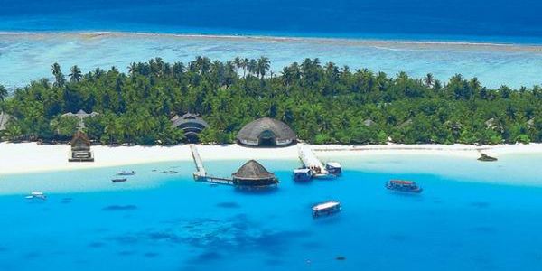 Malediwy na 12 dni w listopadzie: 5⋆ hotel od 10 109 zł