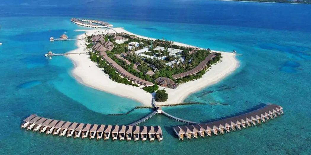 Malediwy na 7 dni w kwietniu: 4⋆ hotel od 11 093 zł