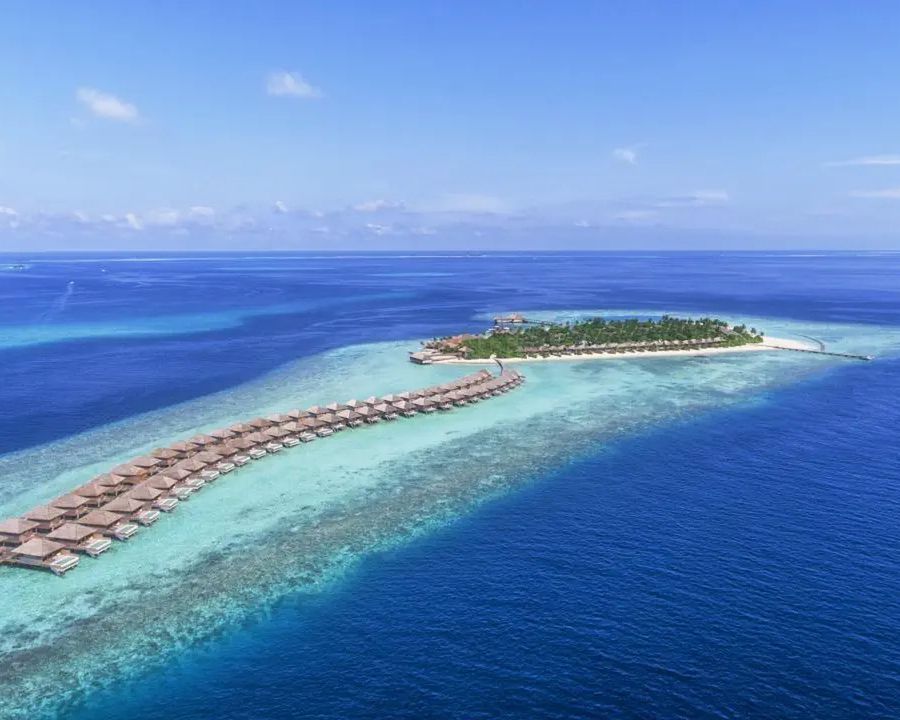 Hurawalhi Island Resort