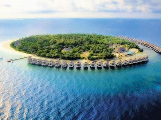 J Resort Alidhoo