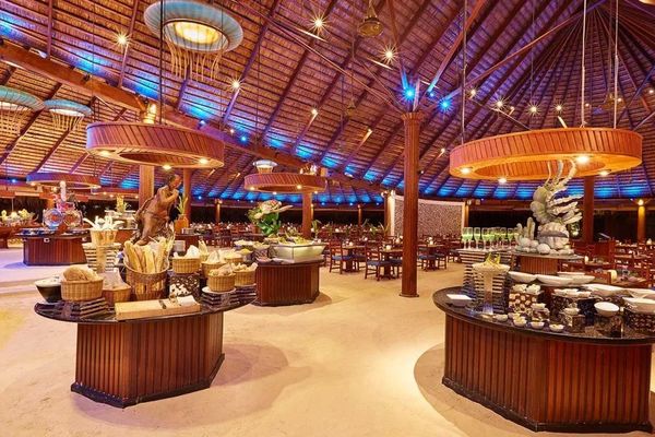 Kuredu Island Resort & Spa