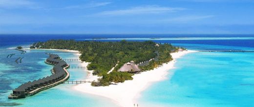 Kuredu Island Resort & Spa