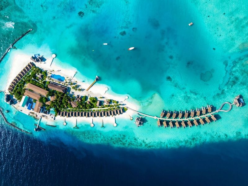 NOOE Maldives Kunaavashi 5*