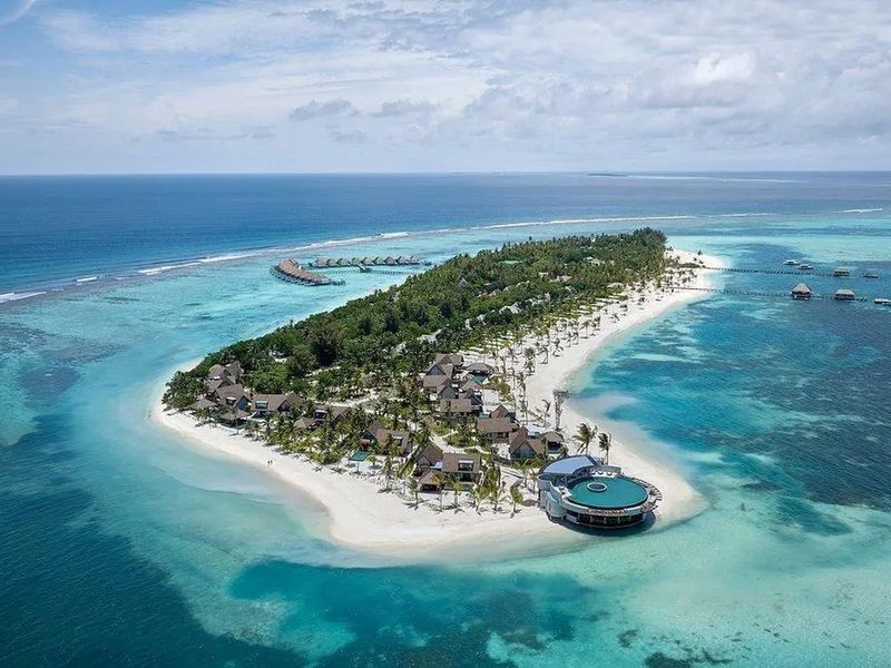 Six Senses Kanuhura (ex. Kanuhura Island Resort & Spa)