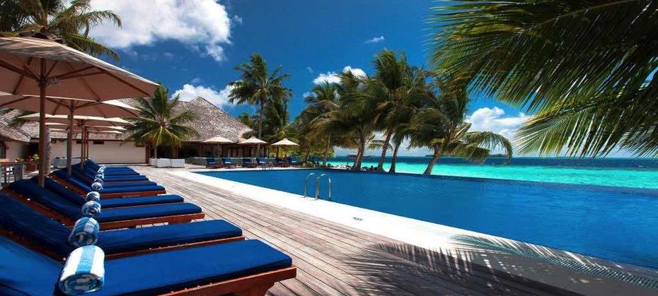 Vilamendhoo Island Resort