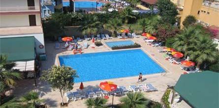 obiekt, teren hotelu, basen