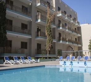 Bugibba Apartments