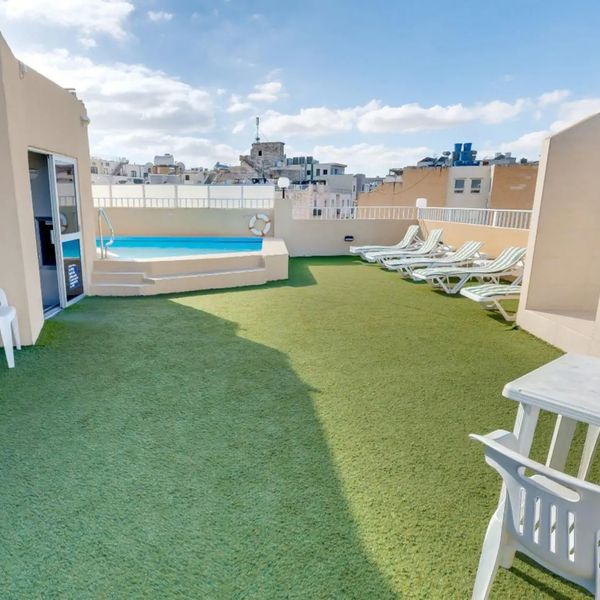 Carlton (Sliema)