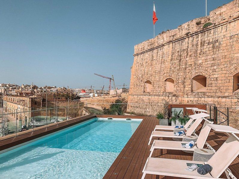 Cugo Gran Macina Grand Harbour