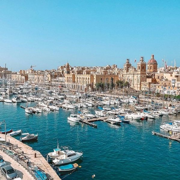 Cugo Gran Macina Grand Harbour