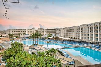 db Seabank Resort Spa ex RIU Seabank