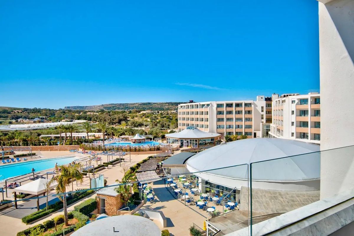 db Seabank Resort & Spa (ex RIU Seabank) - teren hotelu