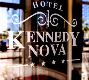 Kennedy Nova