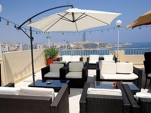 Plaza Suites