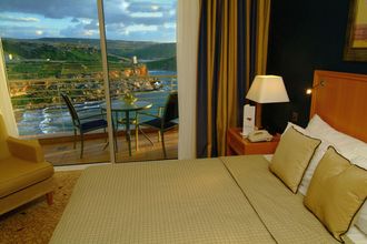 Radisson Blu Golden Sands