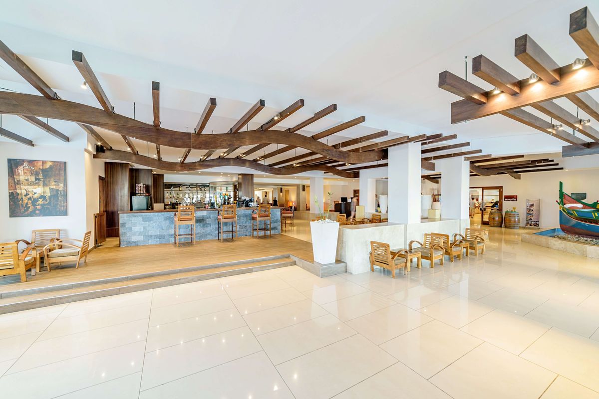 Ramla Bay Resort - teren hotelu