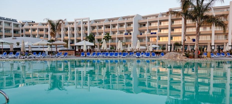 db Seabank Resort & Spa (ex RIU Seabank)