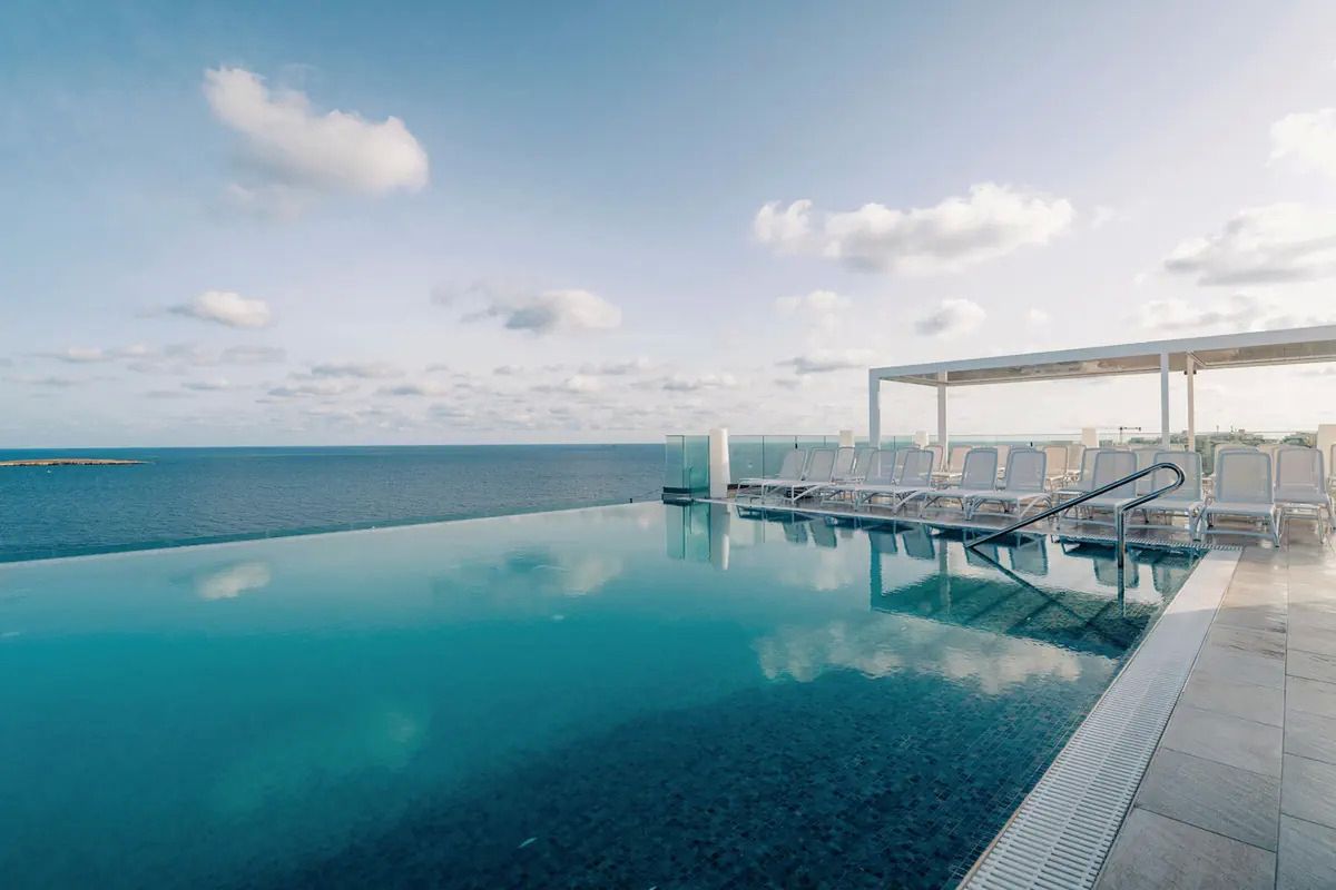 SeaView (Qawra) - basen