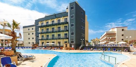 obiekt, teren hotelu, basen