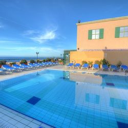 Vivaldi ex Golden Tulip Vivaldi