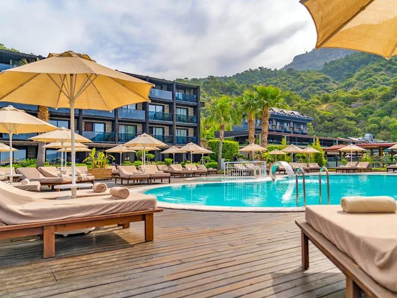 Manas Park (Oludeniz)