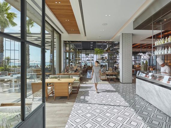 recepcja / lobby, teren hotelu, restauracja