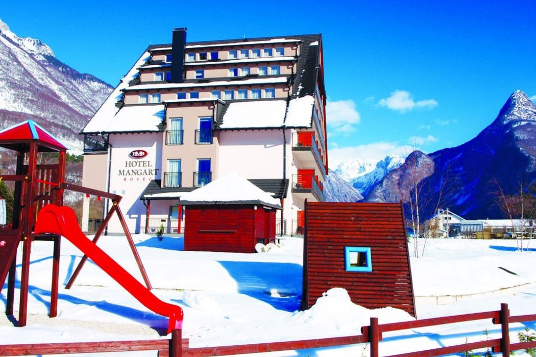 Mangart - plac zabaw