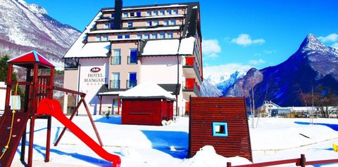 plac zabaw, góry, obiekt