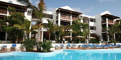 obiekt, teren hotelu, basen