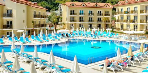 obiekt, teren hotelu, basen