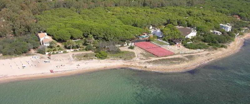 obiekt, plaża, teren hotelu