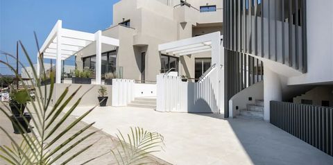 obiekt, budynek główny