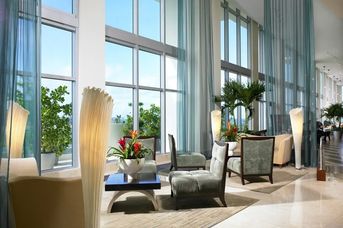 Marenas Beach Resort (ex Meridien Sunny Isles)