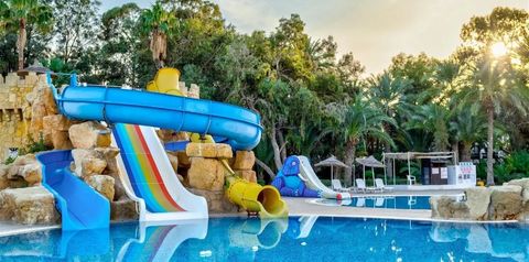 basen, aquapark, zjeżdżalnia