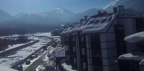 obiekt, budynek główny