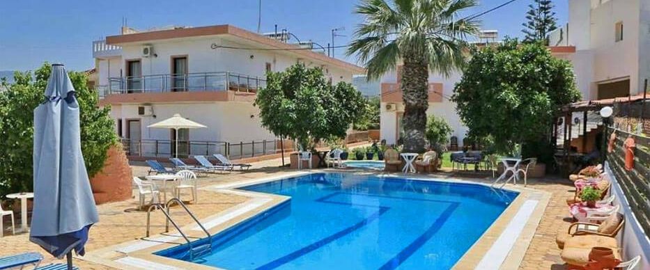 obiekt, teren hotelu, basen