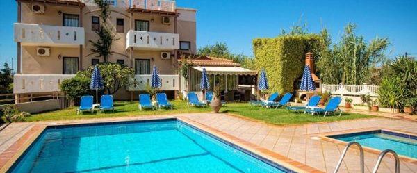 obiekt, teren hotelu, basen