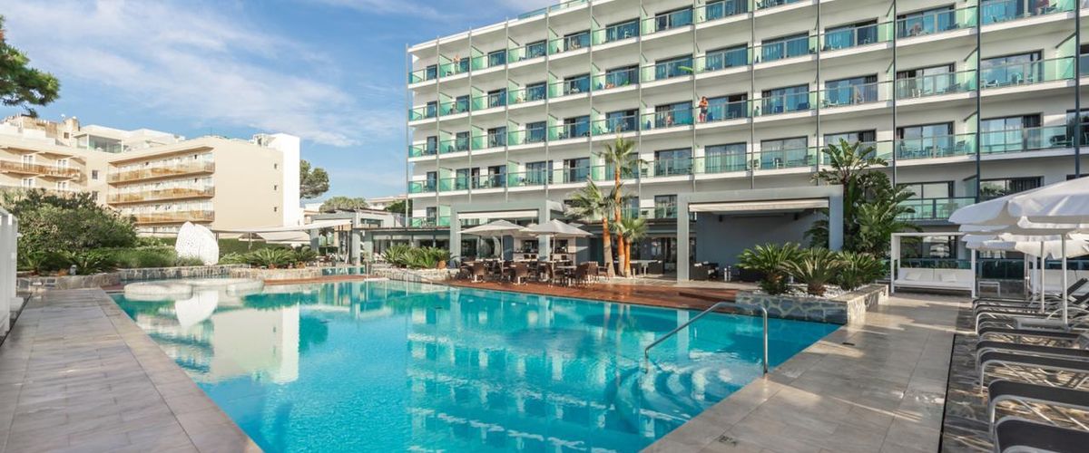 budynek główny, basen