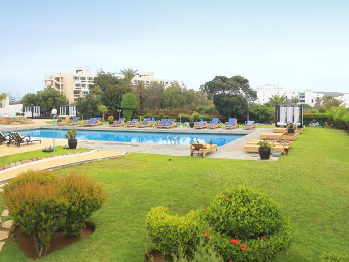 teren hotelu, basen