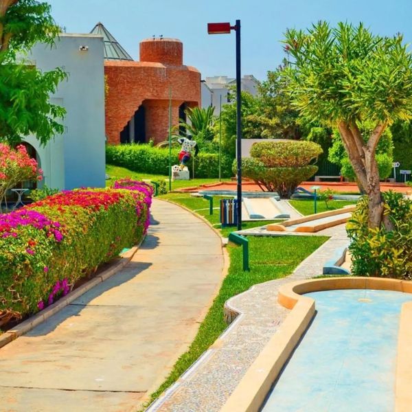El Pueblo Tamlelt