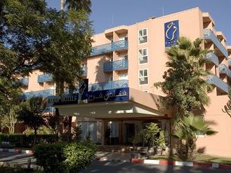 Golden Tulip Farah 4*