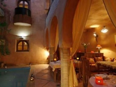 Riad Azenzer 4*