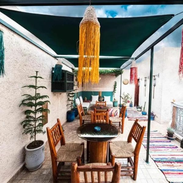 Riad Kiyanjana