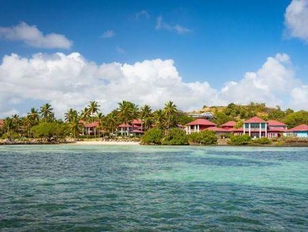 Le Cap Est Lagoon Resort