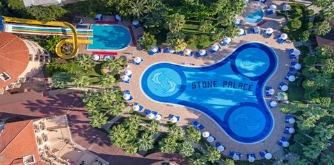 basen, zjeżdżalnia