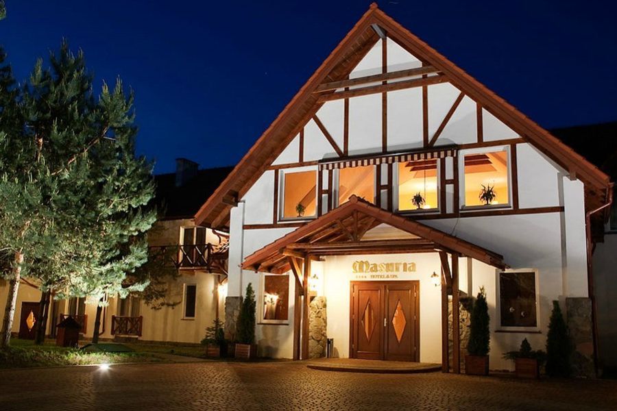 obiekt, teren hotelu, basen