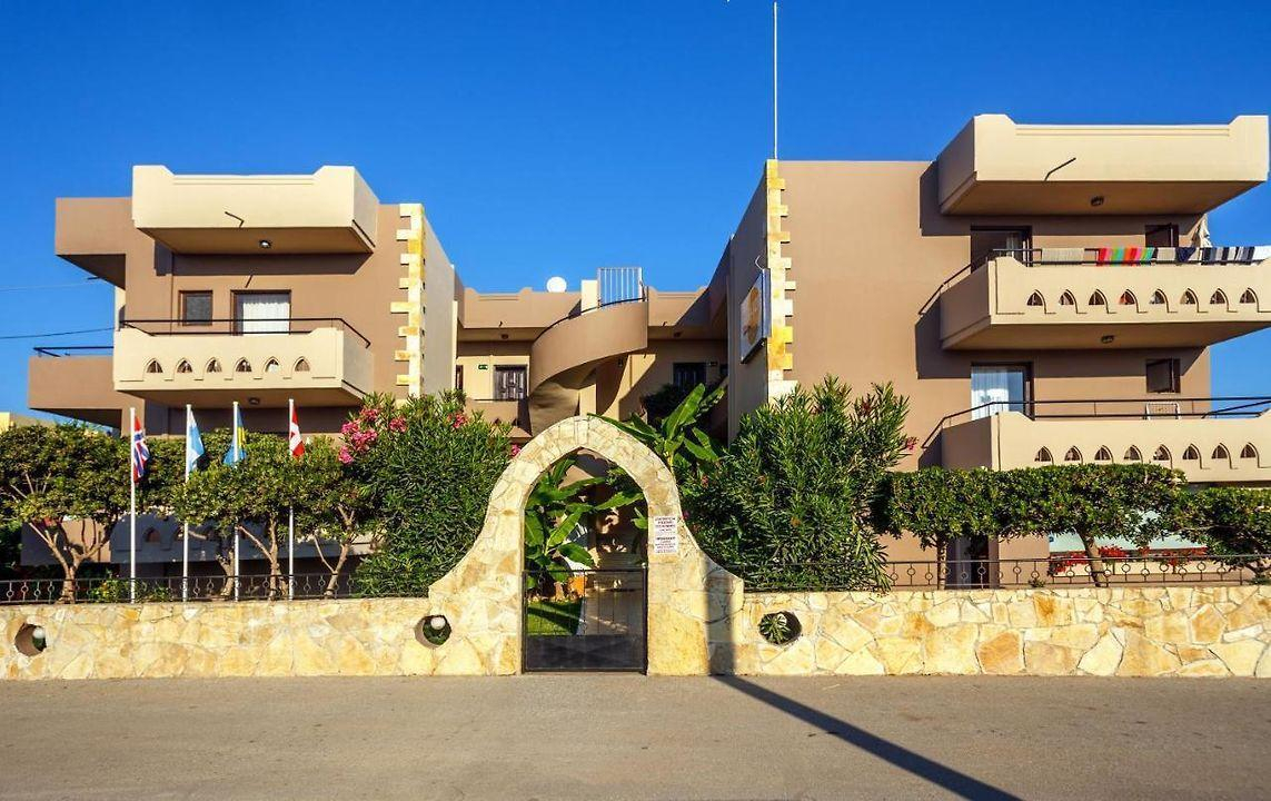 obiekt, teren hotelu