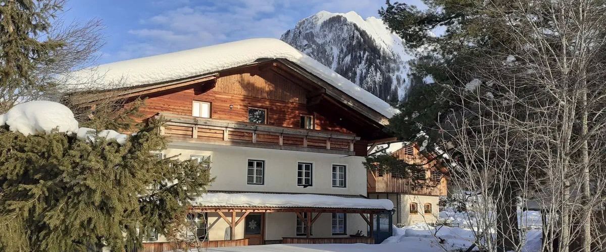 teren hotelu, budynek główny, obiekt