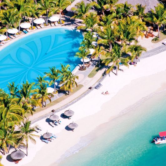 Beachcomber Paradise & Golf Club